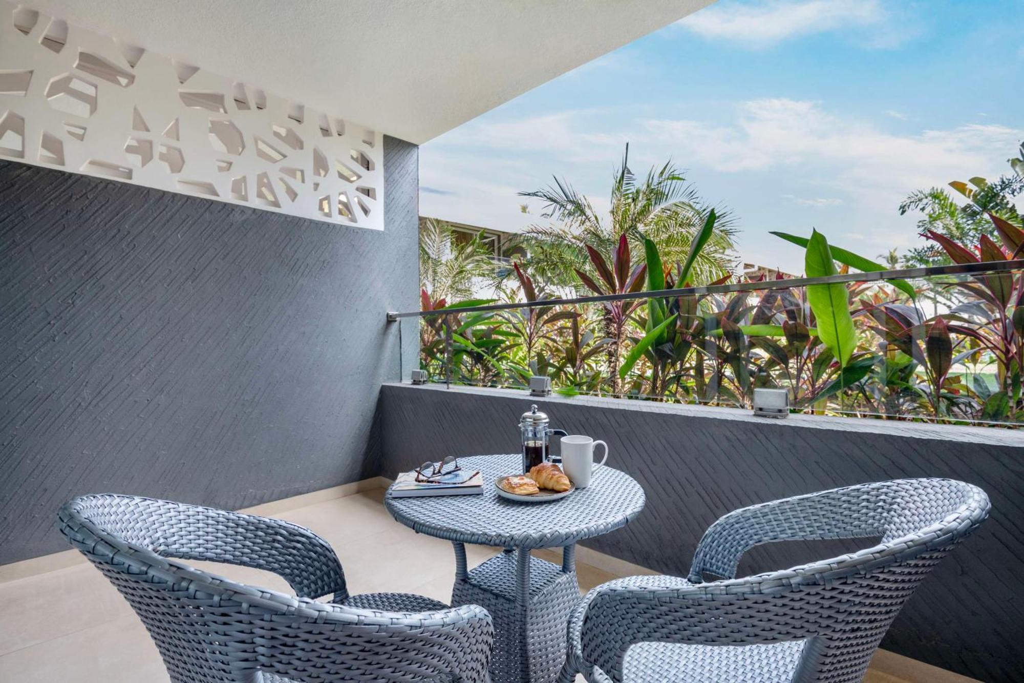 Hyatt Place Goa Candolim Exterior photo